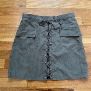 Medium Honey Punch Green Mini Skirt